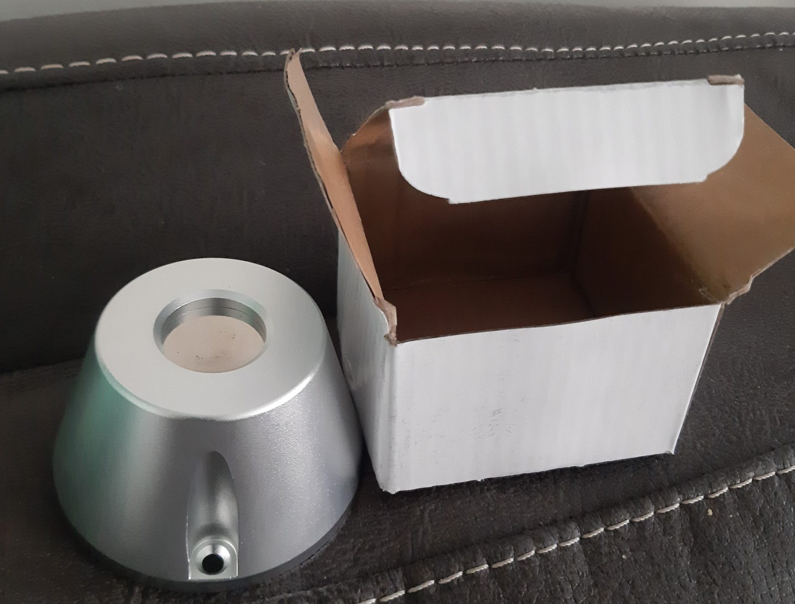 Magnetic Detacher 
